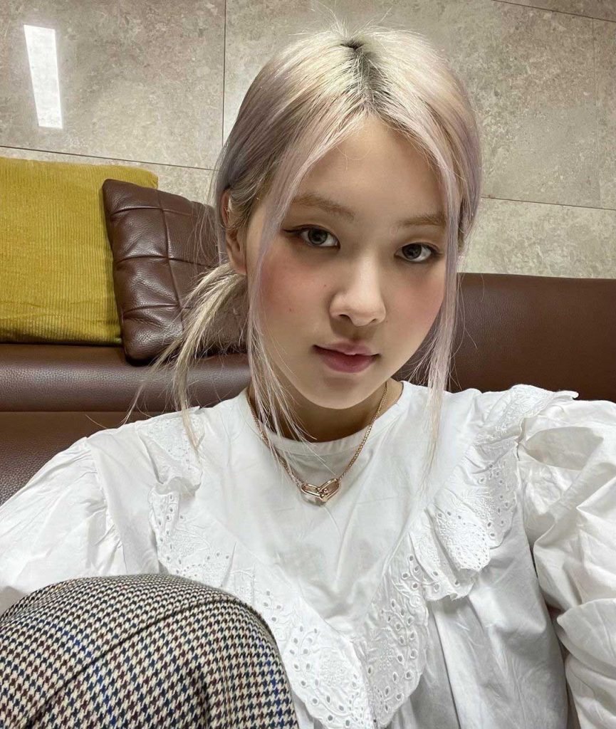 tips-wajah-anti-jerawat-rose-blackpink
