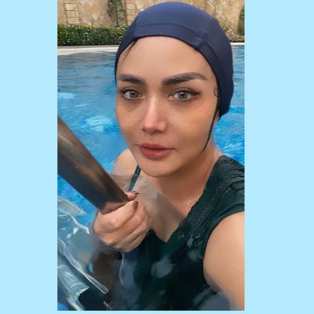 krisdayanti-olahraga-berenang