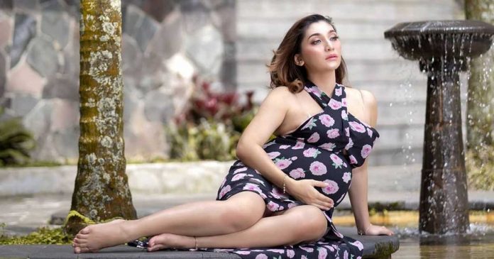 1-baby-margaretha-melahirkan 1-baby-margaretha-melahirkan