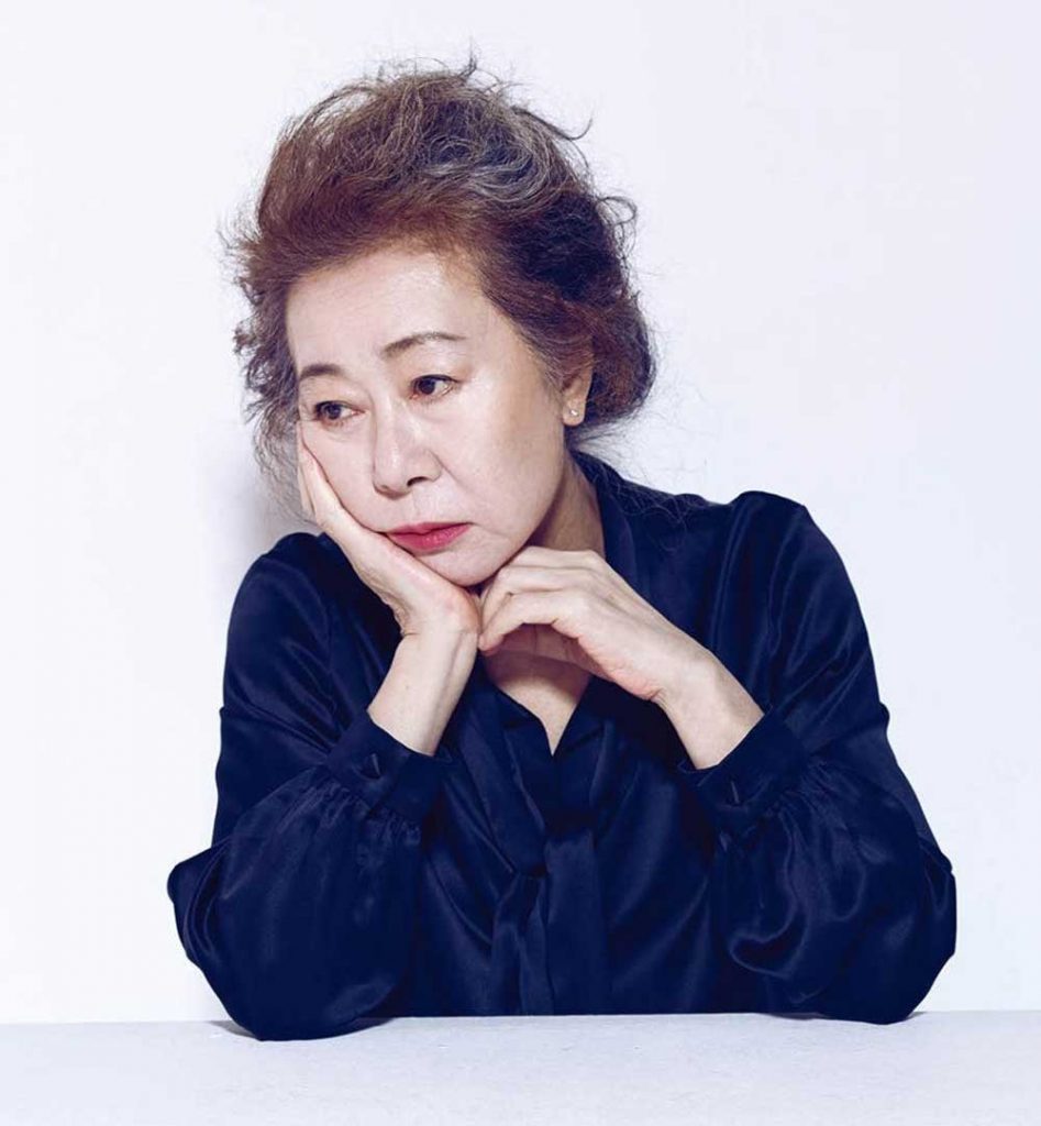 fakta youn yuh jung aktris pemain film minari