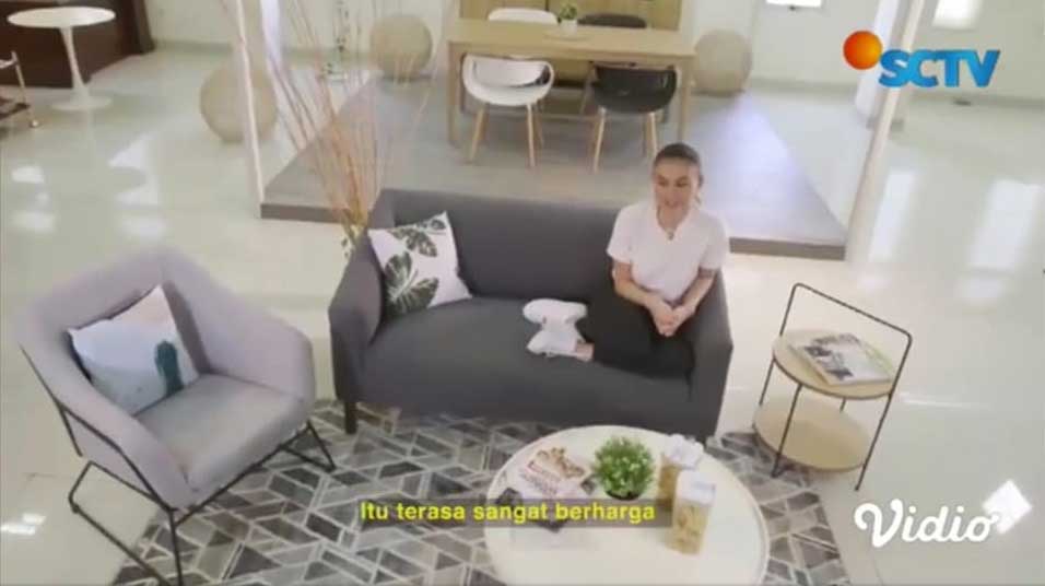 rumah agnez mo minimalis