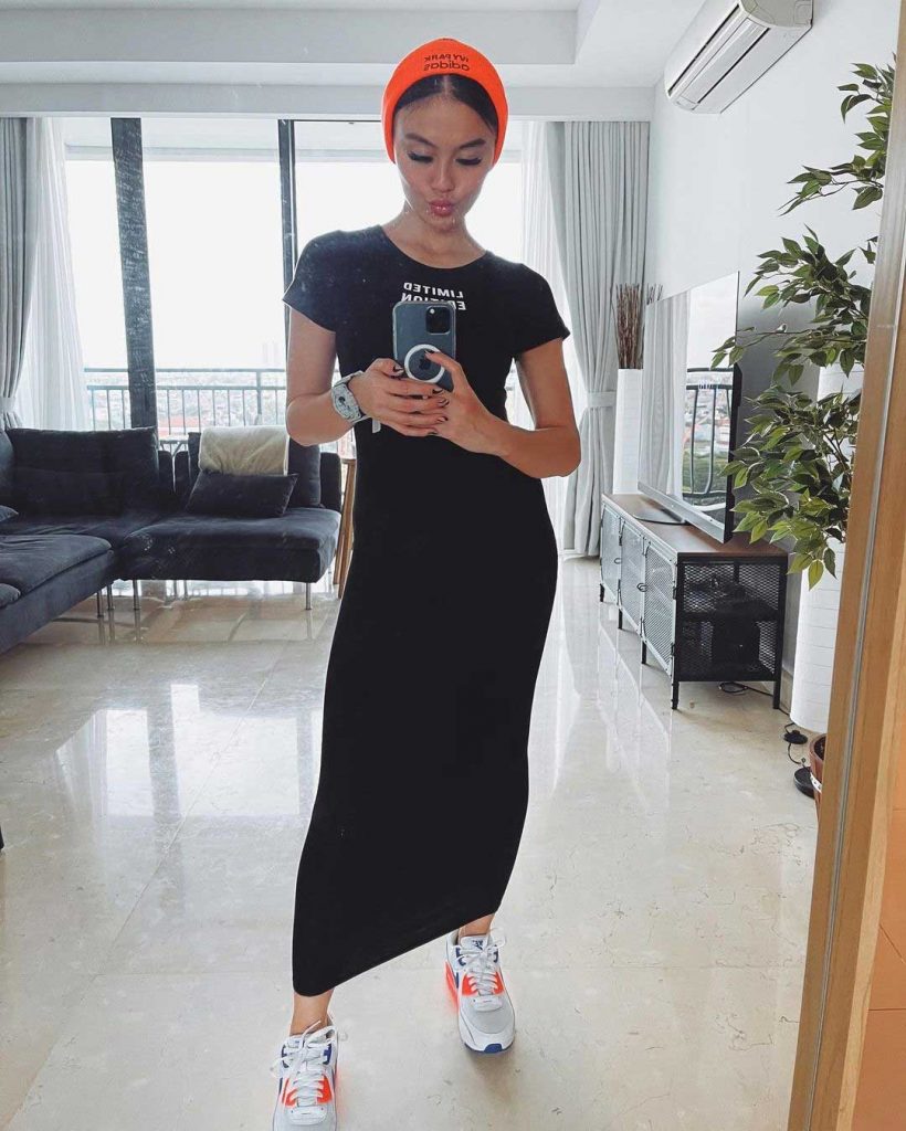 ruang-bersantai-agnez-mo-1