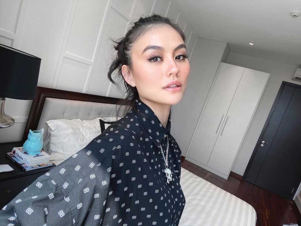 kamar agnez mo